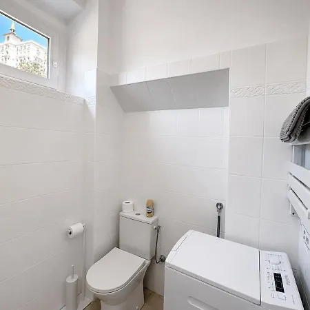 Apartment Les Violettes - Heart Of Menton
